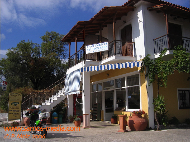 samos_taverne_aedw_t_1b6015.jpg